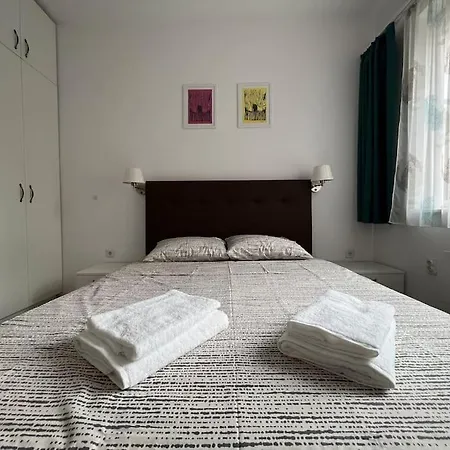 Lovely 1-bedroom With Patio 公寓 索菲亞